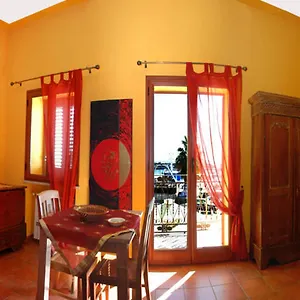 Stenopus Greco Casa Per Affitti Turistici Affittacamere